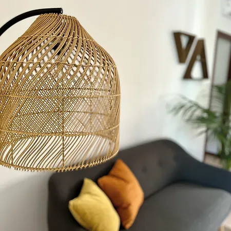 Апартаменты Bee In *