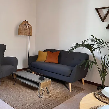 Bee In Апартаменты Верона