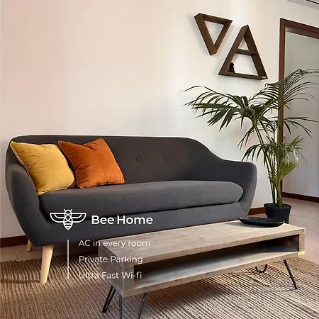 Apartment Bee In *